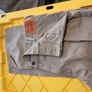 Levi's 505 khaki Jeans
